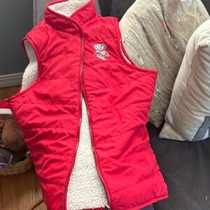 Red UW Badgers Puffer Vest Size S